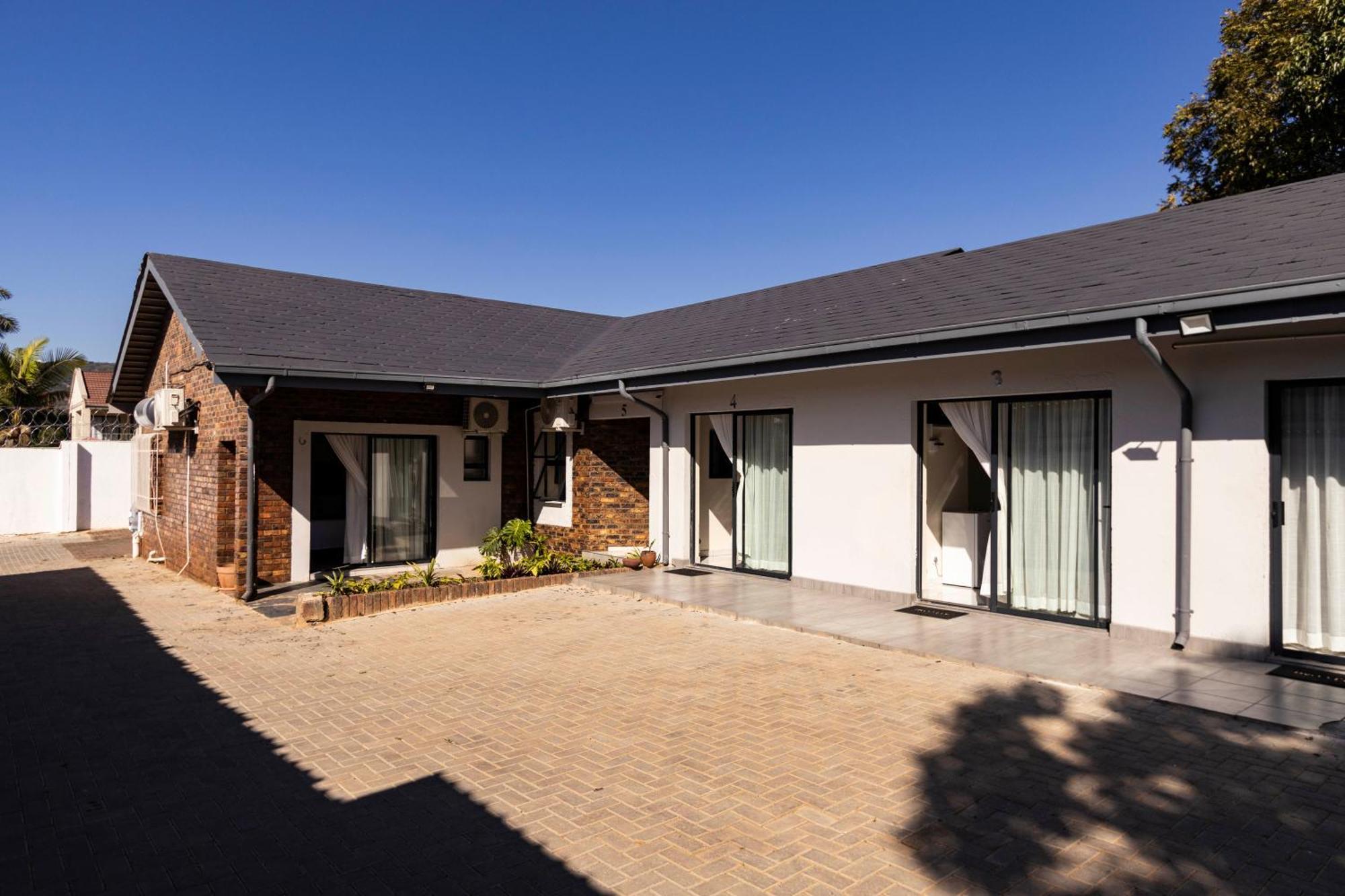 Mandulia Guest House Mbombela Eksteriør billede