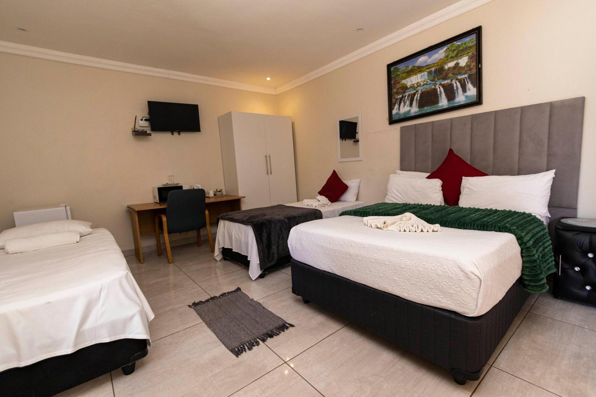 Mandulia Guest House Mbombela Eksteriør billede