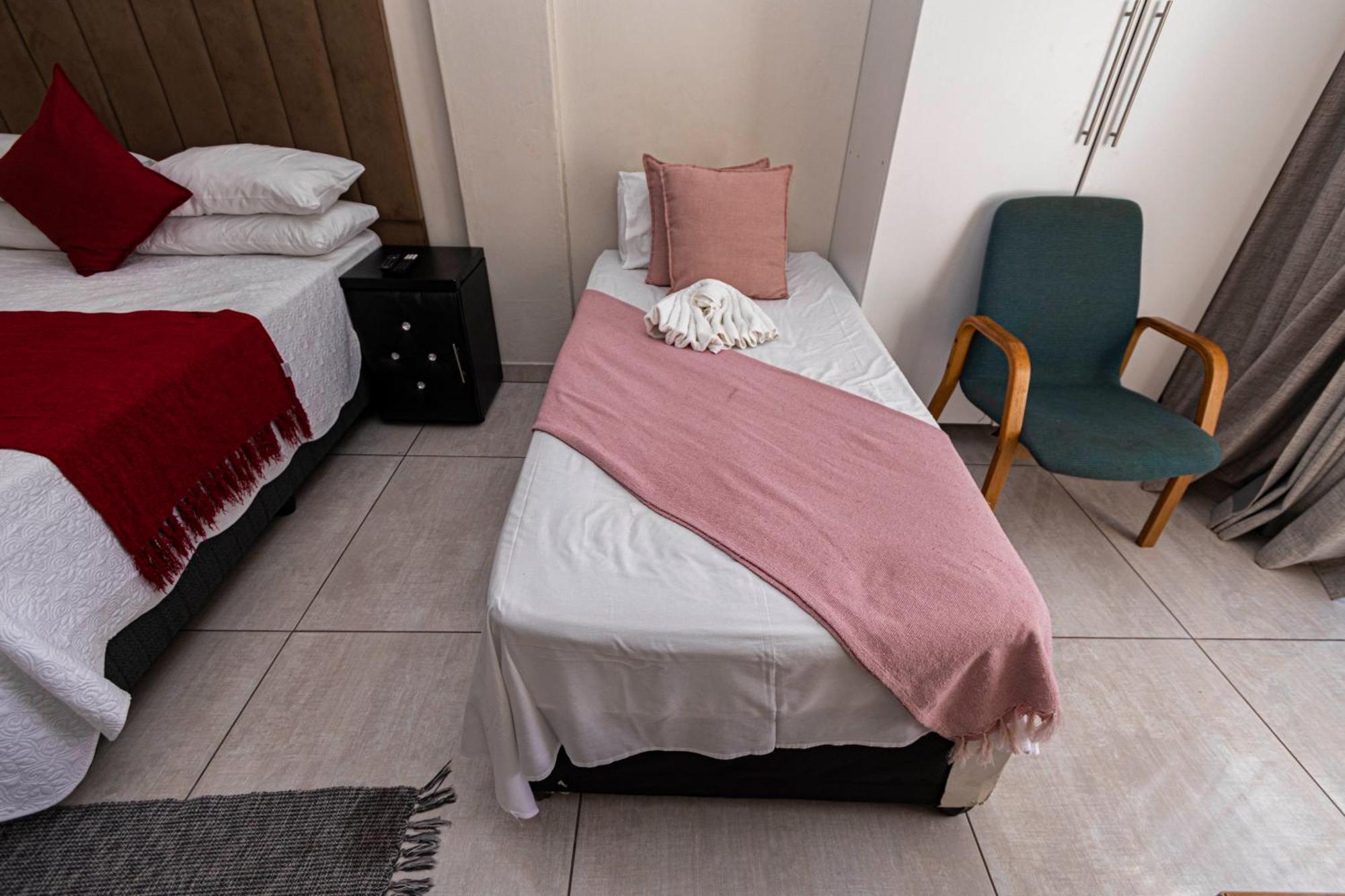 Mandulia Guest House Mbombela Eksteriør billede