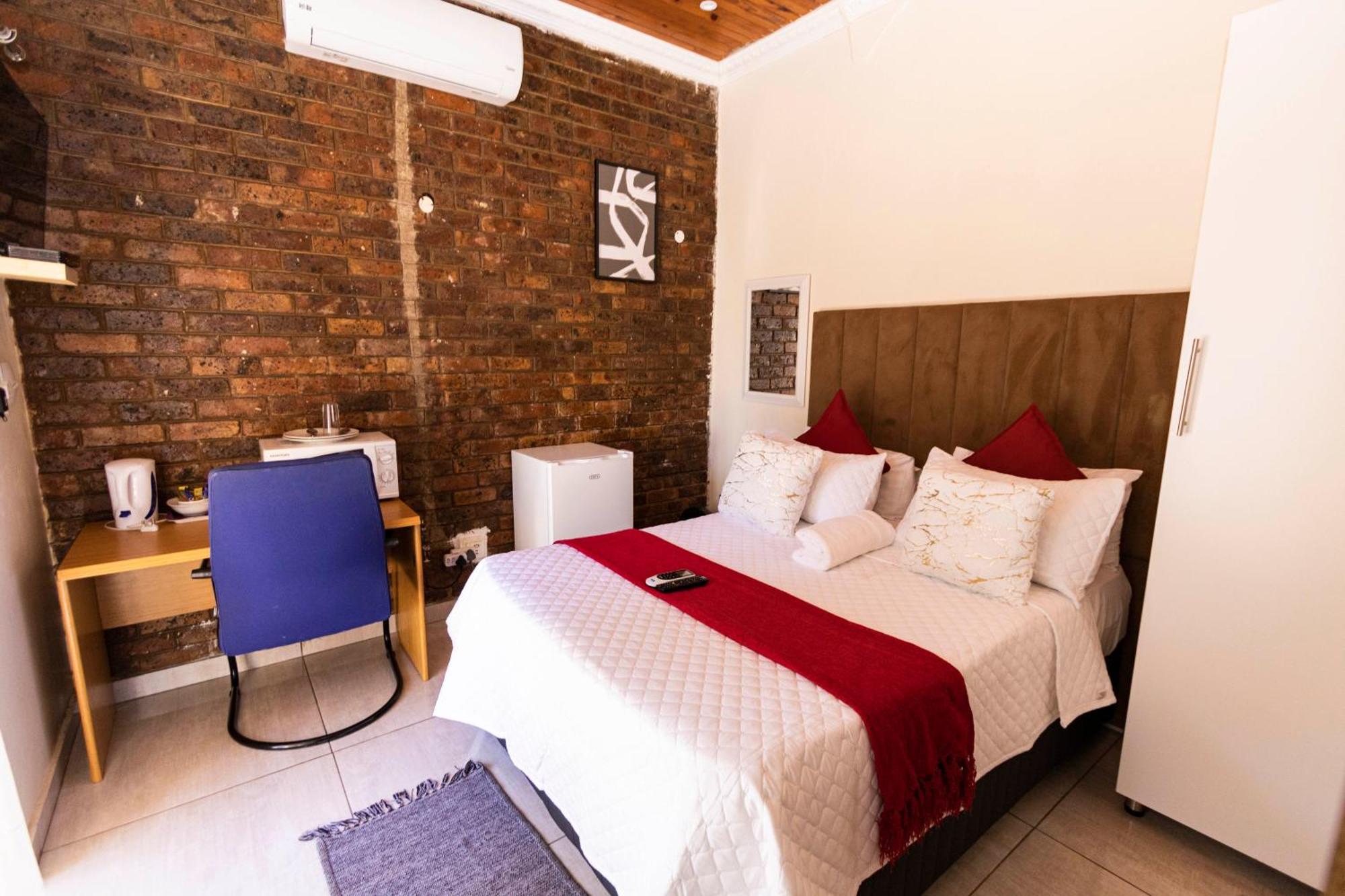 Mandulia Guest House Mbombela Eksteriør billede